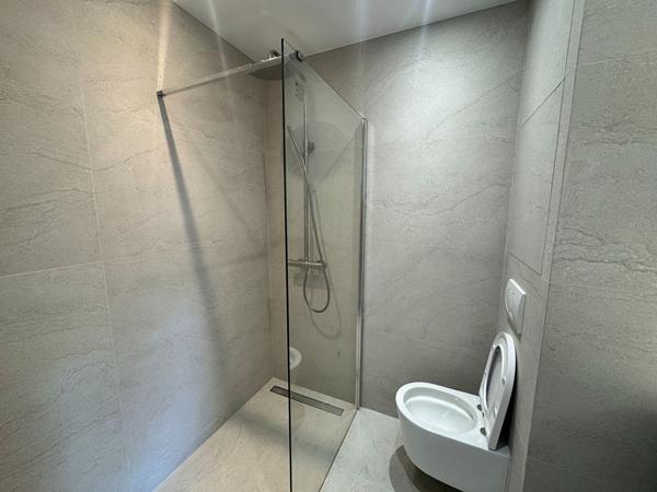CROS DE CAGNES : Beau studio avec parking rénové - SEPT / JUIN