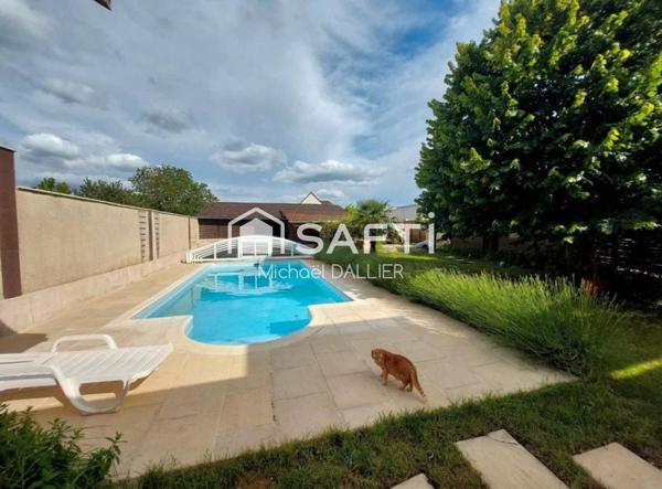 Maison 5 pièces 146m2 avec piscine.