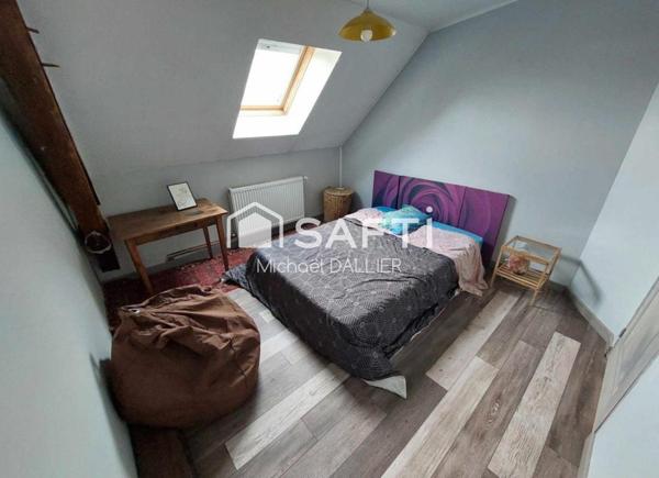 Maison 5 pièces 146m2 avec piscine.