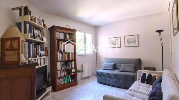 Villa T6 - 4 ch. de 130 m² sur terrain arboré 1300 m²