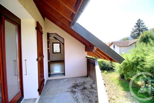 Maison à vendre  8 pièces - 178 m 2   GAILLARD  - 74