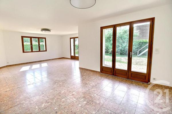 Maison à vendre  8 pièces - 178 m 2   GAILLARD  - 74