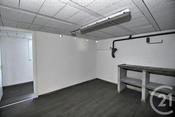 Maison à vendre  8 pièces - 178 m 2   GAILLARD  - 74