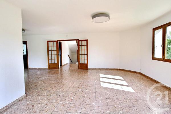 Maison à vendre  8 pièces - 178 m 2   GAILLARD  - 74