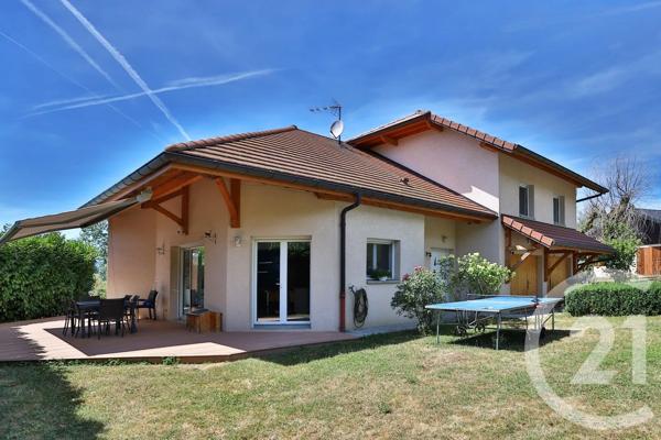 Maison à vendre  8 pièces - 178 m 2   GAILLARD  - 74