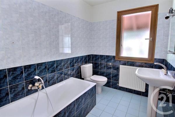 Maison à vendre  8 pièces - 178 m 2   GAILLARD  - 74