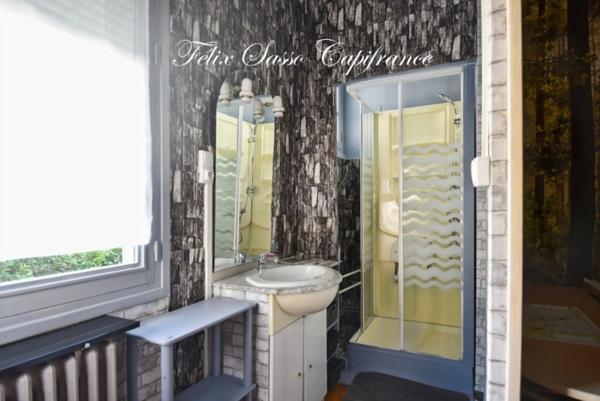 LOURDES (65),belle maison familiale d'environ 203 m2 avec 4 chambres et jardin !
