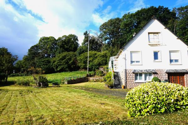 MAISON TRADITIONNELLE EN CENTRE BOURG