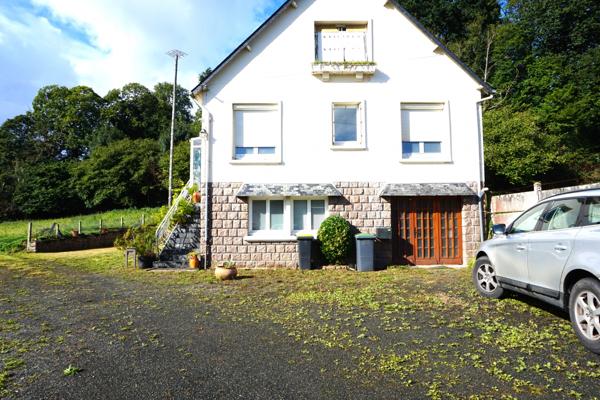 MAISON TRADITIONNELLE EN CENTRE BOURG