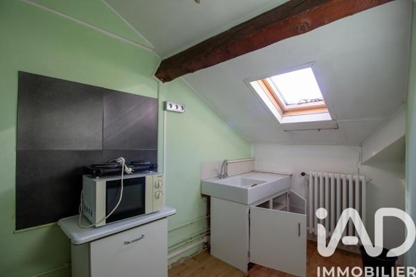Immeuble à vendre 800 m² Vertolaye