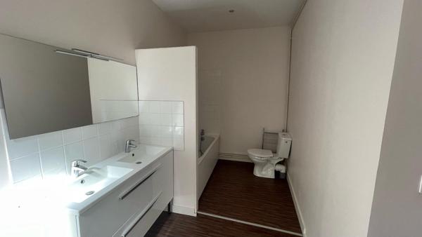 Appartement 4 pièces de 103 m² à Clermont-ferrand