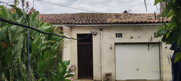Maison à SAINT BONNET SUR GIRONDE (17150)
