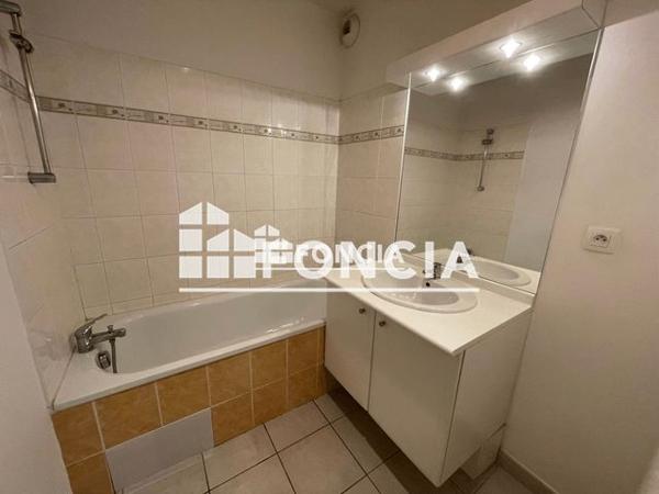 Location Appartement 2 pièces 40.6 m² - RESIDENCE DAHLIAS Rodez 12000