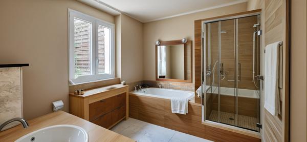 Longpont-sur-Orge (91310) Maison familiale ou bureaux + logements avec 5 chambres, combles/grenier, stationnements, dépendances, grange,