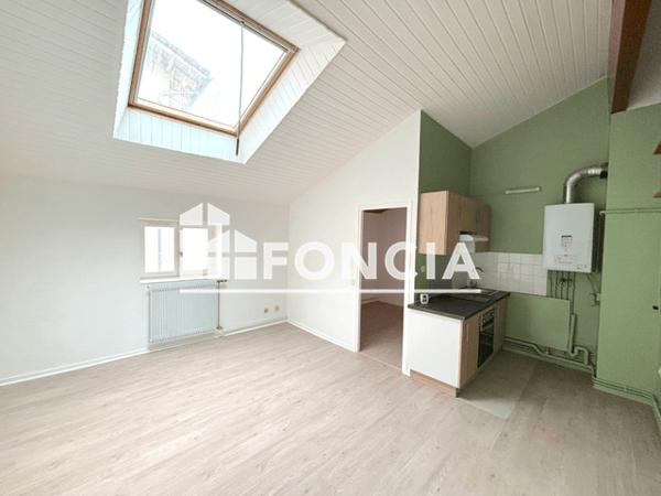 Location Studio 35.84 m² - 38 RUE GRANDE Voiron 38500