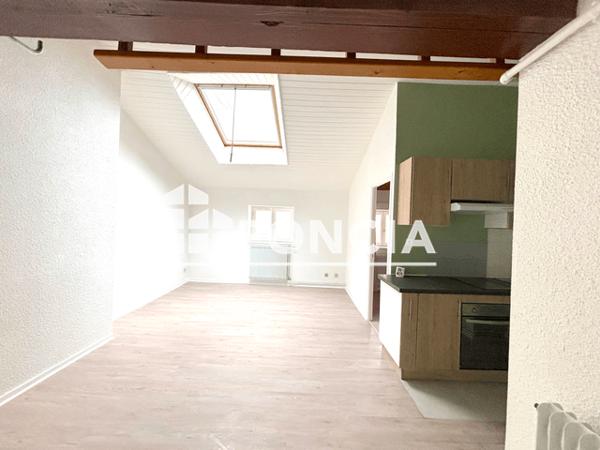 Location Studio 35.84 m² - 38 RUE GRANDE Voiron 38500