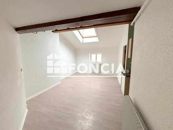 Location Studio 35.84 m² - 38 RUE GRANDE Voiron 38500