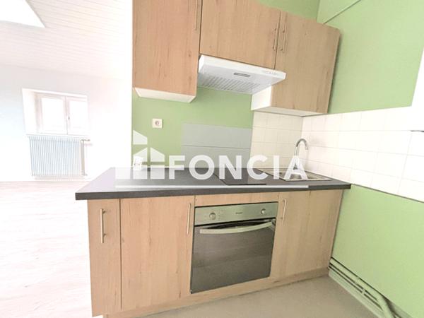Location Studio 35.84 m² - 38 RUE GRANDE Voiron 38500