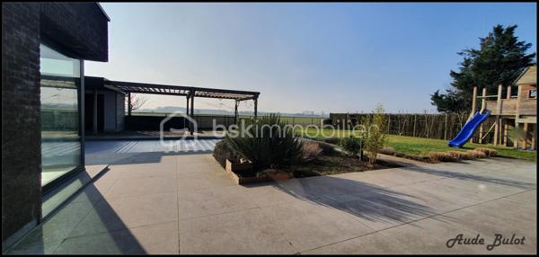 Maison contemporaine de 240 m²