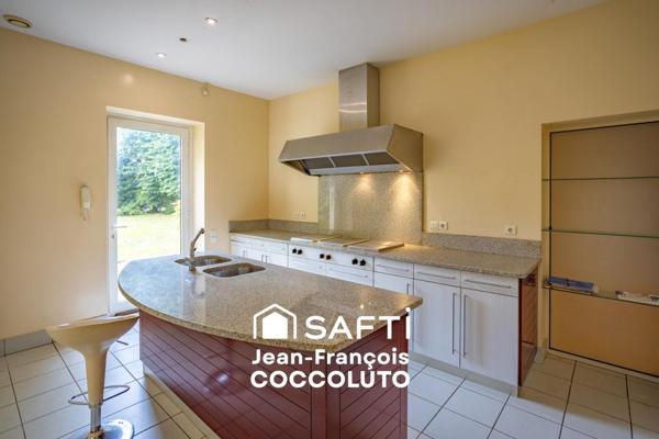 Belle maison de maître dans un quartier central et calme