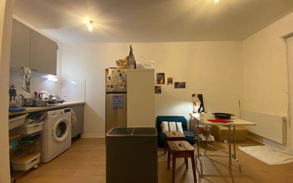 Appartement à vendre    2 pièces •  Médis