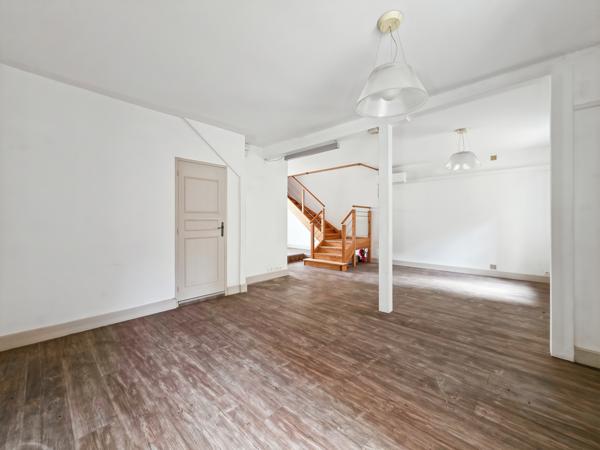 Maison 7 pièces - 140 m²