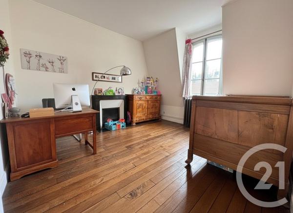 Maison à vendre  11 pièces - 259,70 m2 L ISLE ADAM - 95