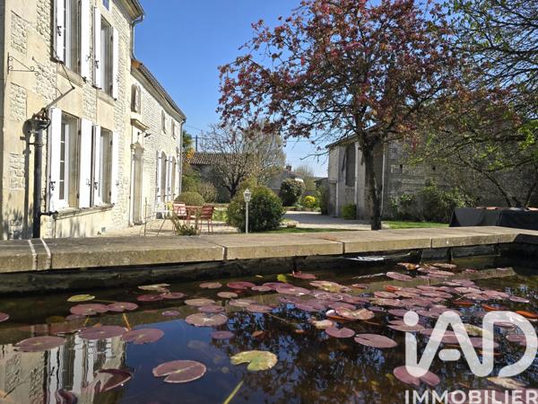 Maison à vendre 5 pièces 186 m² Angeac-Champagne