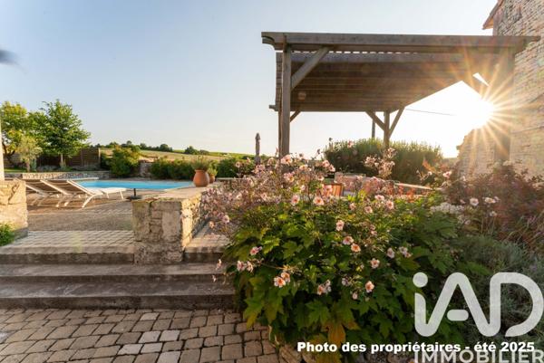 Maison à vendre 5 pièces 186 m² Angeac-Champagne