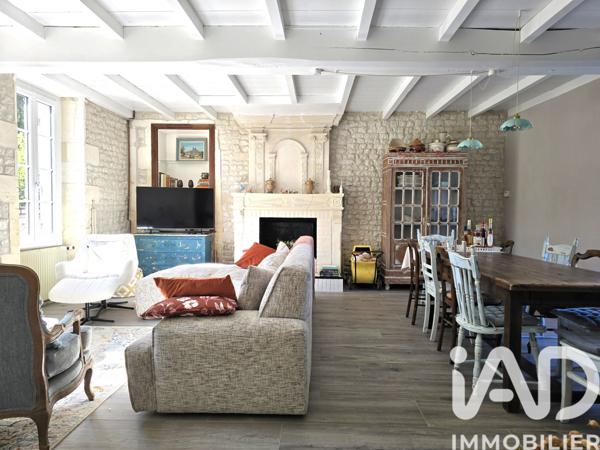 Maison à vendre 5 pièces 186 m² Angeac-Champagne