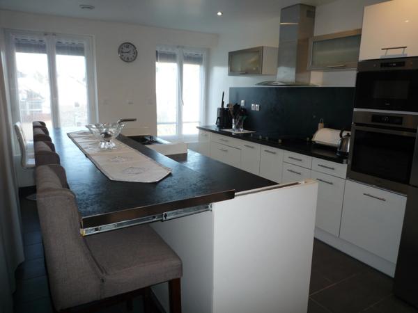 CHATEAU THIERRY (02) Hyper centre appartement duplex 4 chambres de 111 m2 parfait état