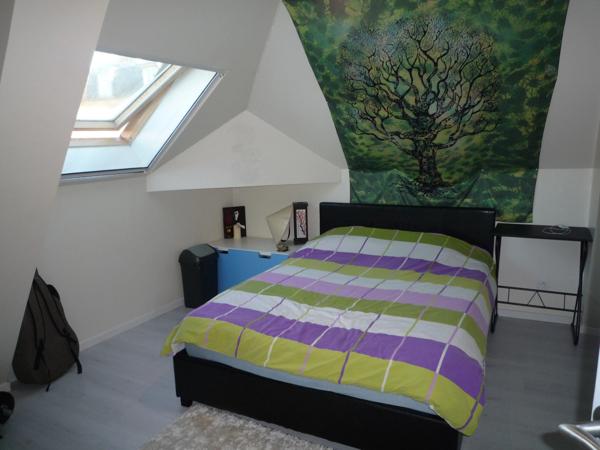 CHATEAU THIERRY (02) Hyper centre appartement duplex 4 chambres de 111 m2 parfait état