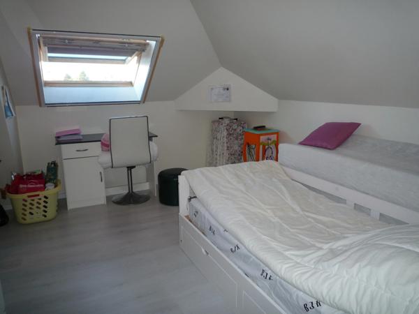 CHATEAU THIERRY (02) Hyper centre appartement duplex 4 chambres de 111 m2 parfait état