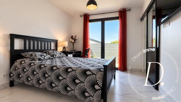 Belle et grande maison contemporaine au calme,
