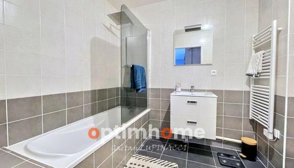 À vendre à Amneville – Appartement F2 récent avec locataire en place – Investissement locatif clé en main !