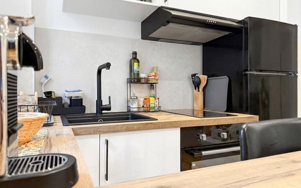 Appartement à vendre    2 pièces • 30 m2 Nice