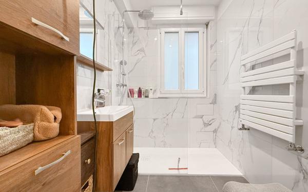 Appartement à vendre    2 pièces • 30 m2 Nice