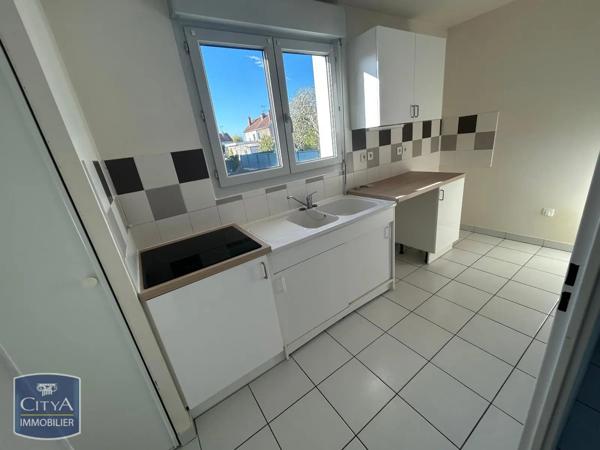 Appartement à louer 3 pièces 63.63m² Châlons-en-Champagne (51000)