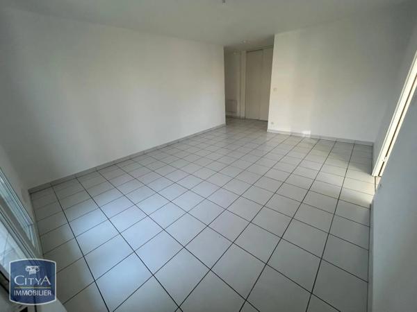 Appartement à louer 3 pièces 63.63m² Châlons-en-Champagne (51000)