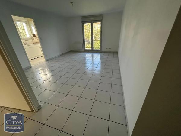 Appartement à louer 3 pièces 63.63m² Châlons-en-Champagne (51000)