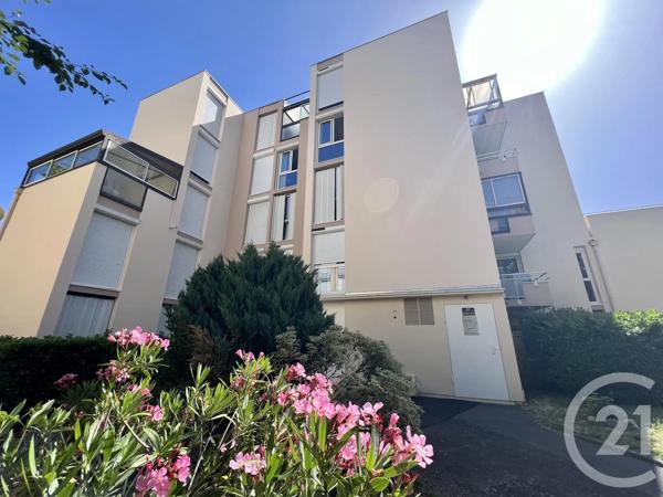 Appartement T4 à vendre  4 pièces - 101,70 m 2   CUGNAUX  - 31