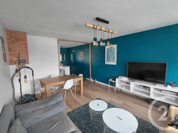 Appartement T4 à vendre  4 pièces - 101,70 m 2   CUGNAUX  - 31