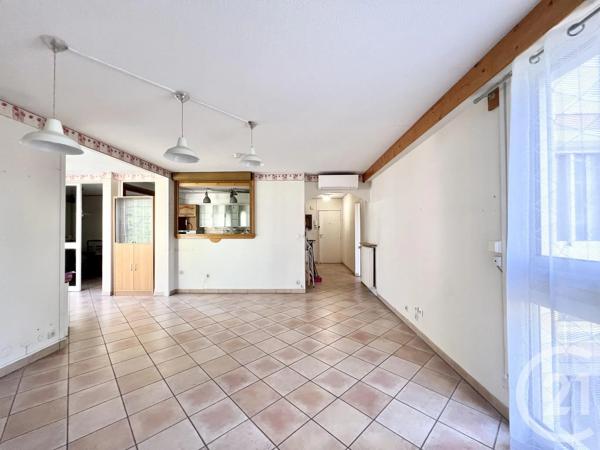 Appartement T4 à vendre  4 pièces - 101,70 m 2   CUGNAUX  - 31