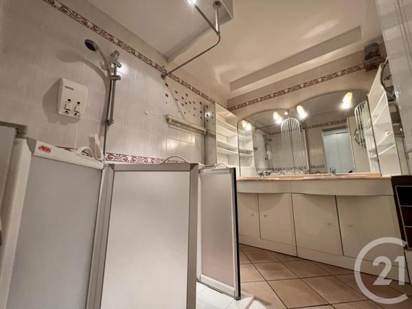 Appartement T4 à vendre  4 pièces - 101,70 m 2   CUGNAUX  - 31