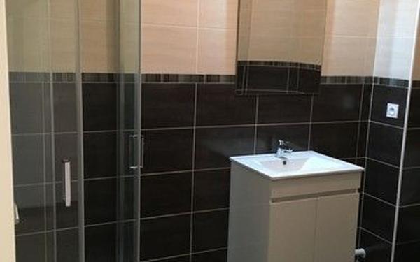 Appartement à louer    1 pièce • 29,70 m2 Neuilly-Plaisance