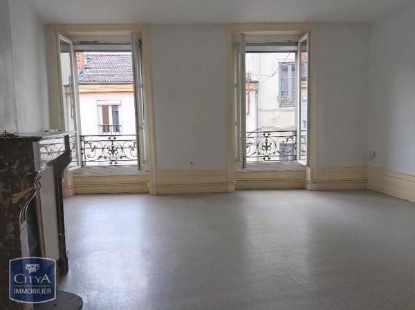 Appartement à louer 3 pièces 78.76m²