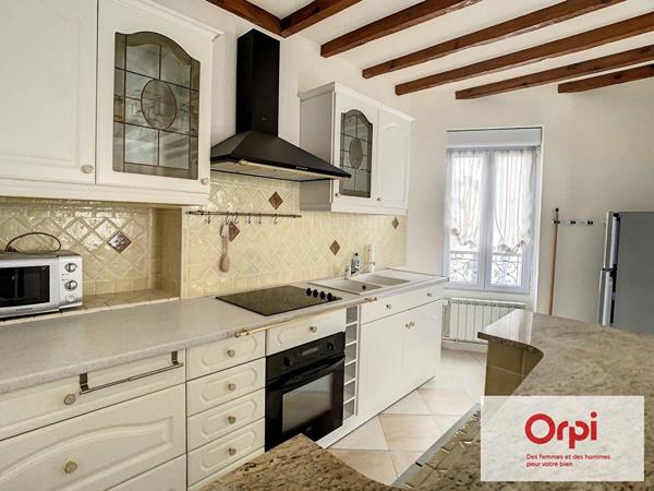 Appartement à louer    2 pièces • 50,47 m2 Montluçon