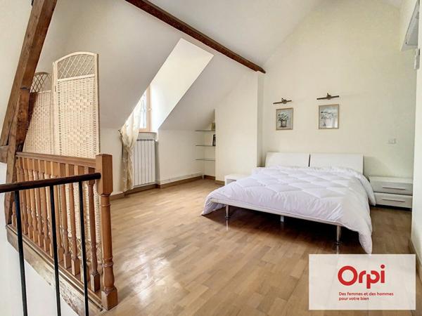 Appartement à louer    2 pièces • 50,47 m2 Montluçon