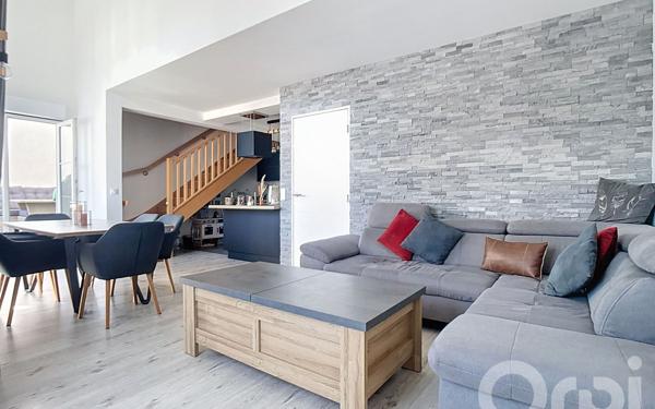 Appartement à vendre    3 pièces • 74,75 m2 Maisons-Alfort