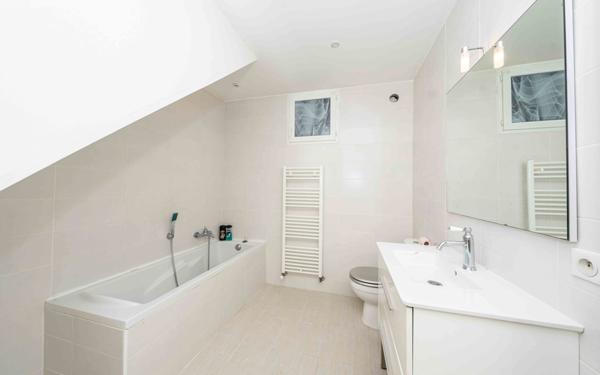 Maison à vendre    6 pièces •  Grasse